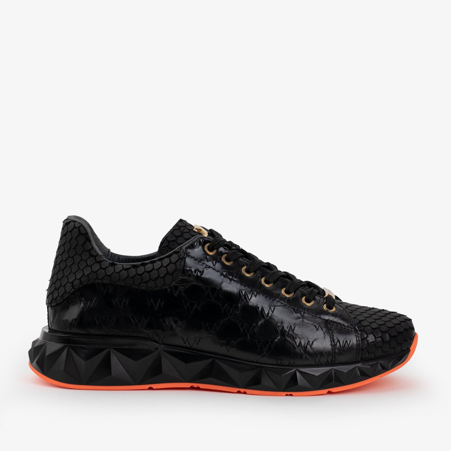 The Caesars Black Leather Men Sneaker